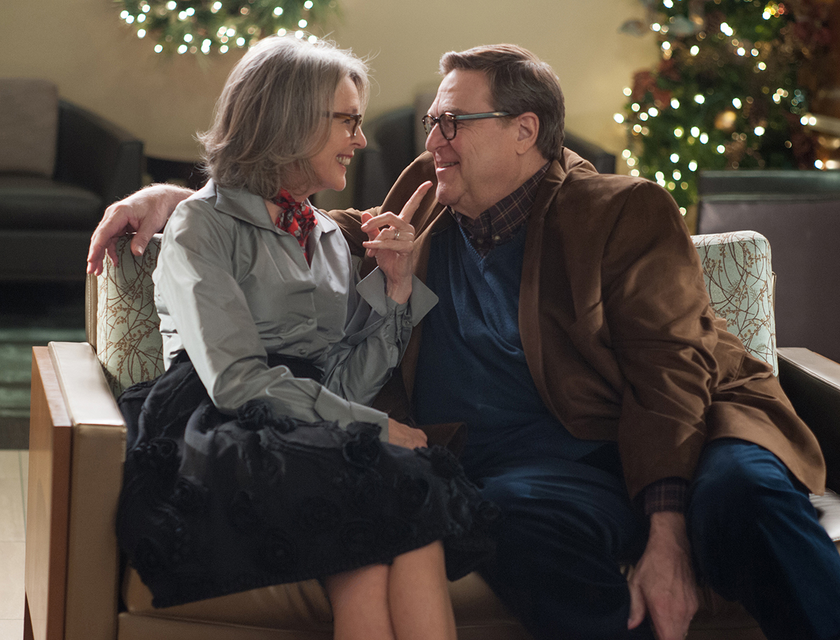 Diane Keaton y John Goodman en Navidades, ¿bien o en familia?
