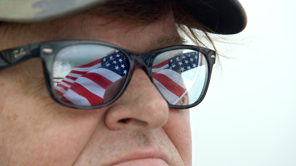 Michael Moore en ¿Qué invadimos ahora?